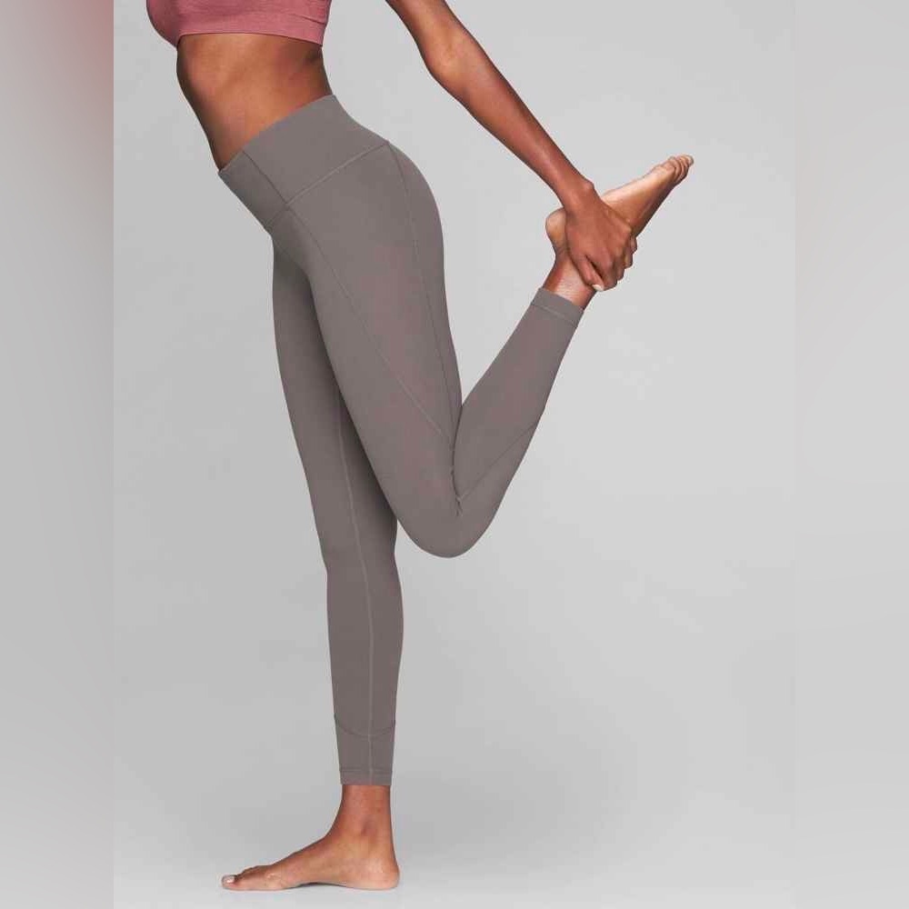 Athleta Salutation 7/8 Tight in Powervita in Flagstone Grey Leggings Size Small